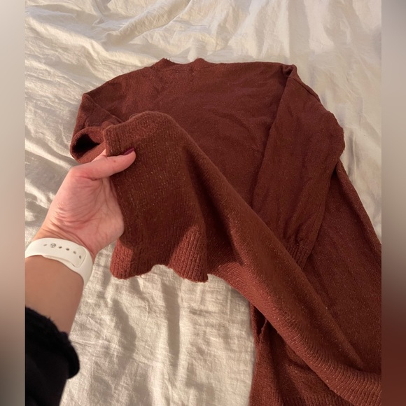 Soft maroon cardigan! - Picture 4 of 4